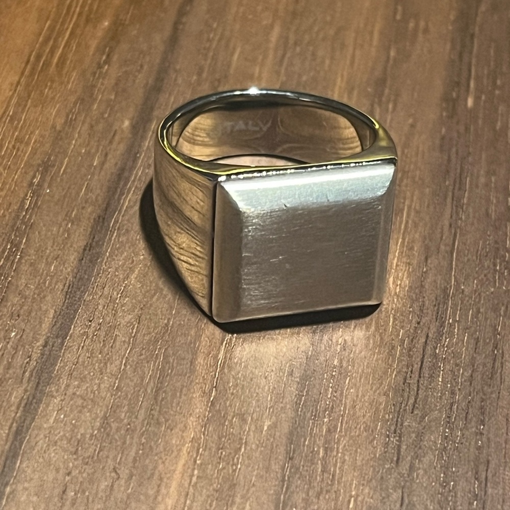 Vitaly Sample Ring Size 10 Stainless Steel